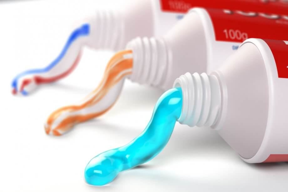 toothpaste lid fluoride